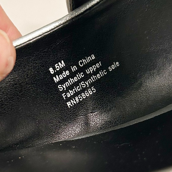 NWOT ABOUND Kadia Silver Metallic Studded pointed toe sling back SZ: 8.5 - Picture 10 of 13